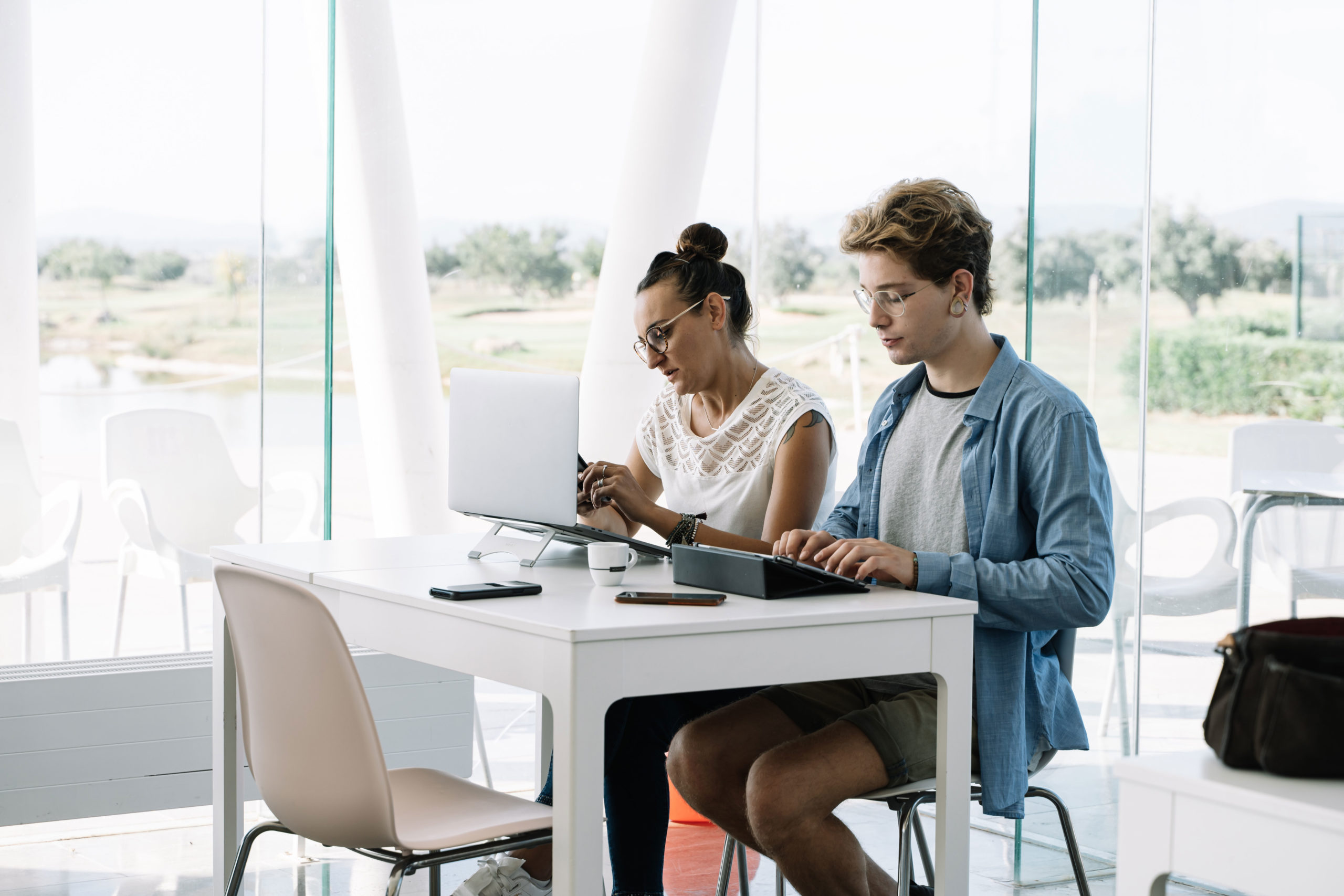 Really easy to conqure tha world with us by your side Lorem ipsum dolor sit amet.